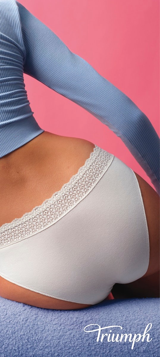 Triumph Damenunterhose weiß mit Spitzenrand Damenhöschen weiß mit Spitze Damenwäsche mit Spitze Mode Martin Allgäu | © Triumph